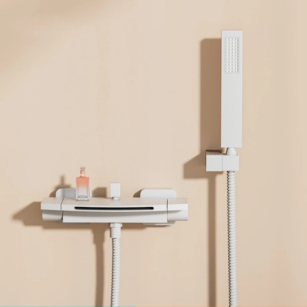Robinet Cascade Baignoire Luxe Design Raffiné Salle de Bain Moderne – Vertane