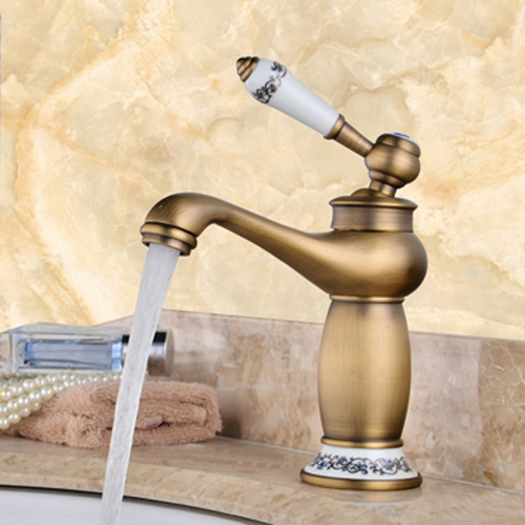 Robinet Salle de Bain Rétro Laiton Design Classique Finition Durable – Solvane