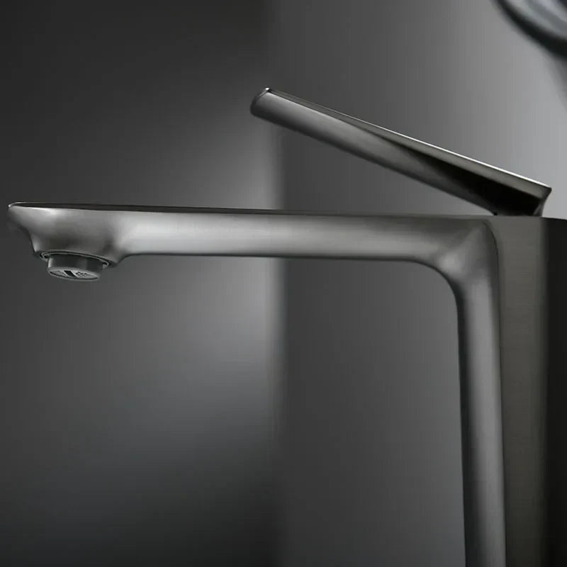 Robinet Vasque Bec Haut Design Moderne Élégance Épurée – Kaléo