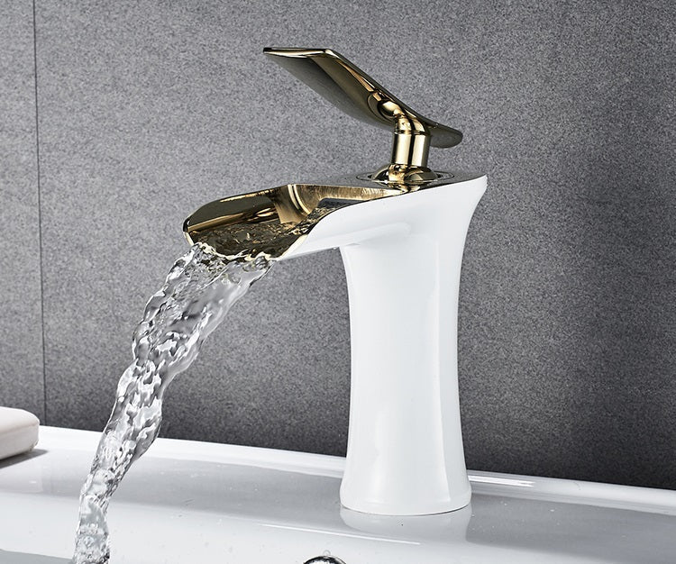 Robinet Salle de Bain Effet Cascade 2 Tailles Tuyau Offert – Solvane