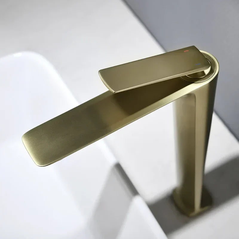 Robinet Vasque Bec Haut Design Moderne Élégance Épurée – Kaléo