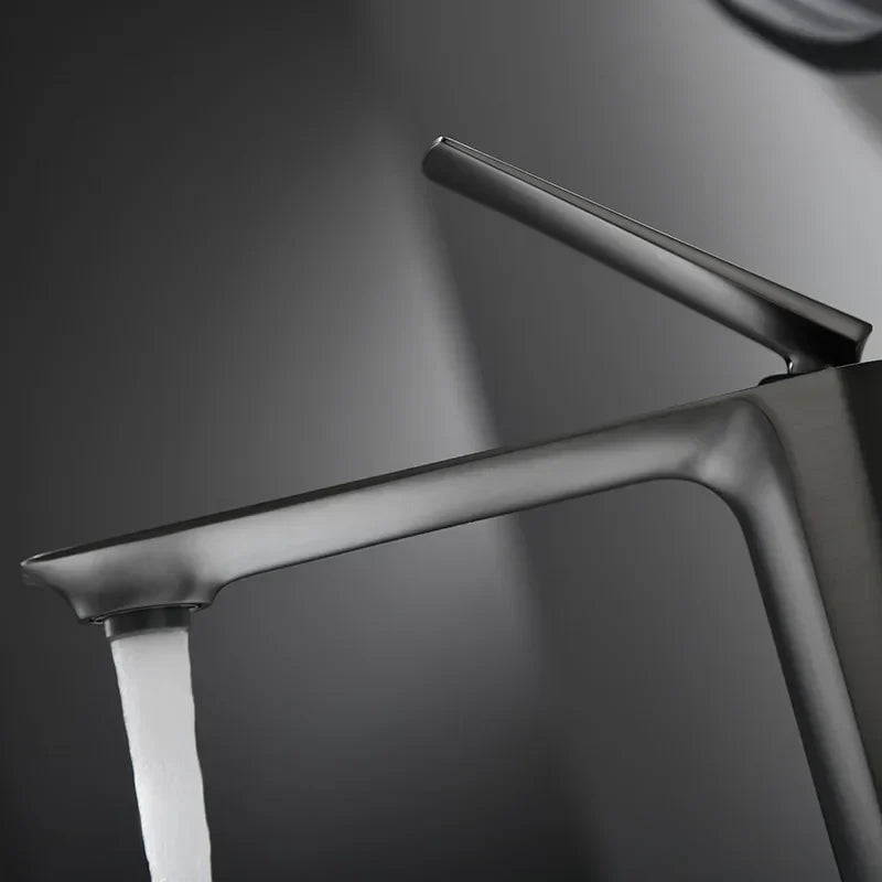 Robinet Vasque Bec Haut Design Moderne Élégance Épurée – Kaléo