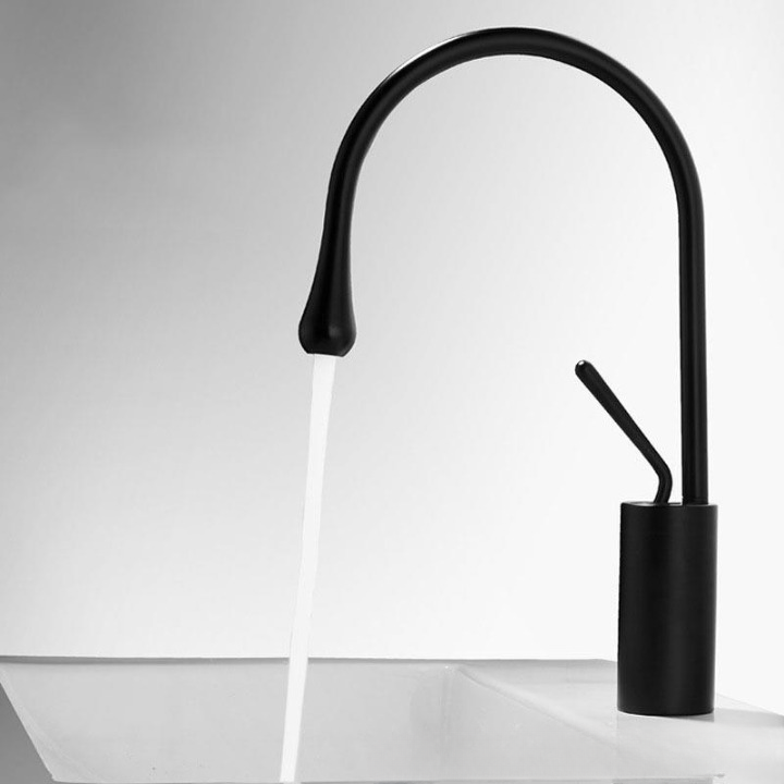 Robinet Salle de Bain Pivotant 360° Or ou Noir Deux Tailles – Solvane