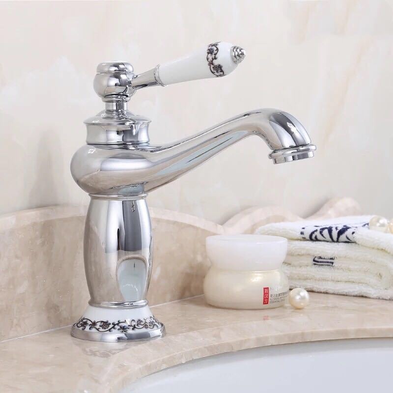Robinet Salle de Bain Rétro Laiton Design Classique Finition Durable – Solvane