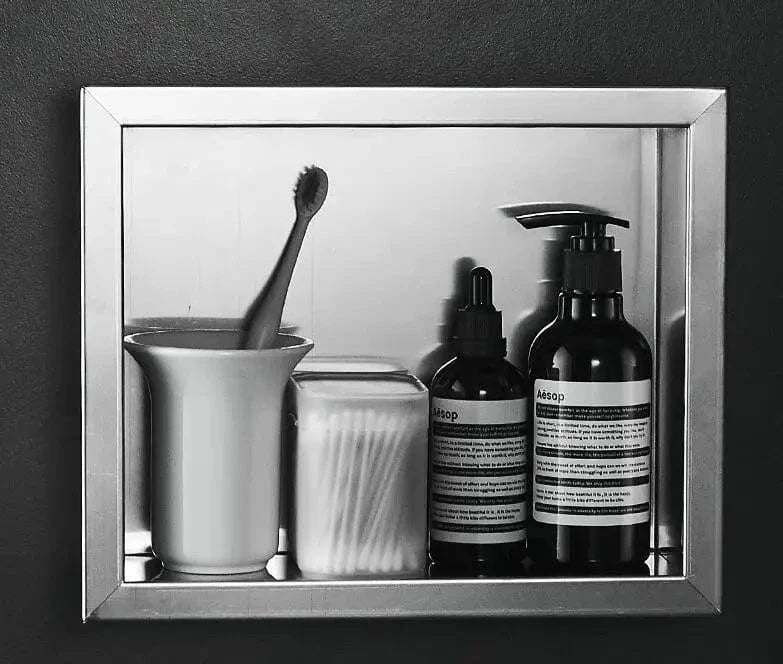 Douche avec Niche de Rangement Intégrée Salle de Bain Ordonnée – Rekta