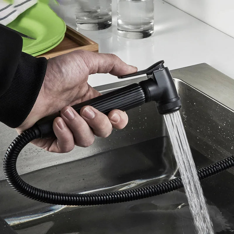 Mitigeur Cuisine 360° Douchette Noire Pivotante Design Épuré – Cuvéa