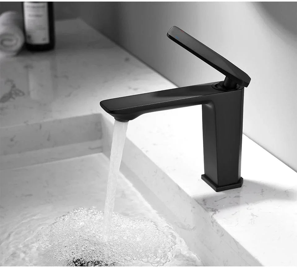 Mitigeur Lavabo Chromé Brillance Durable Entretien Facile – Solvane