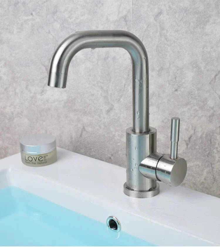 Mitigeur Lavabo Salle de Bain Débit Régulier Finition Soignée – Solvane