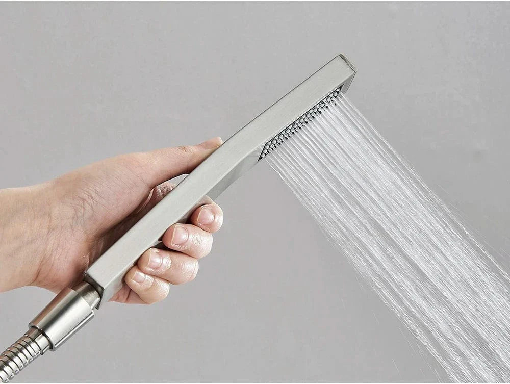 Pommeau et Flexible de Douche Ensemble Assorti Prêt à Poser – Pluvia