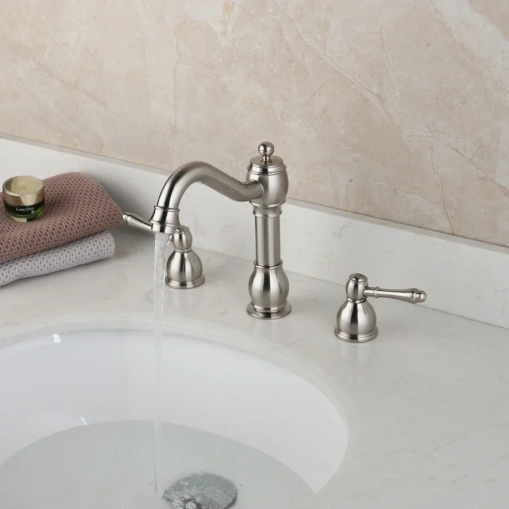 Robinet Lavabo Mélangeur 3 Trous Réglage Précis Élégance Classique – Solvane