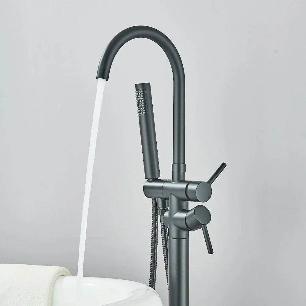 Robinet Baignoire Îlot Noir Sur Pied Effet Spectaculaire – Vertane