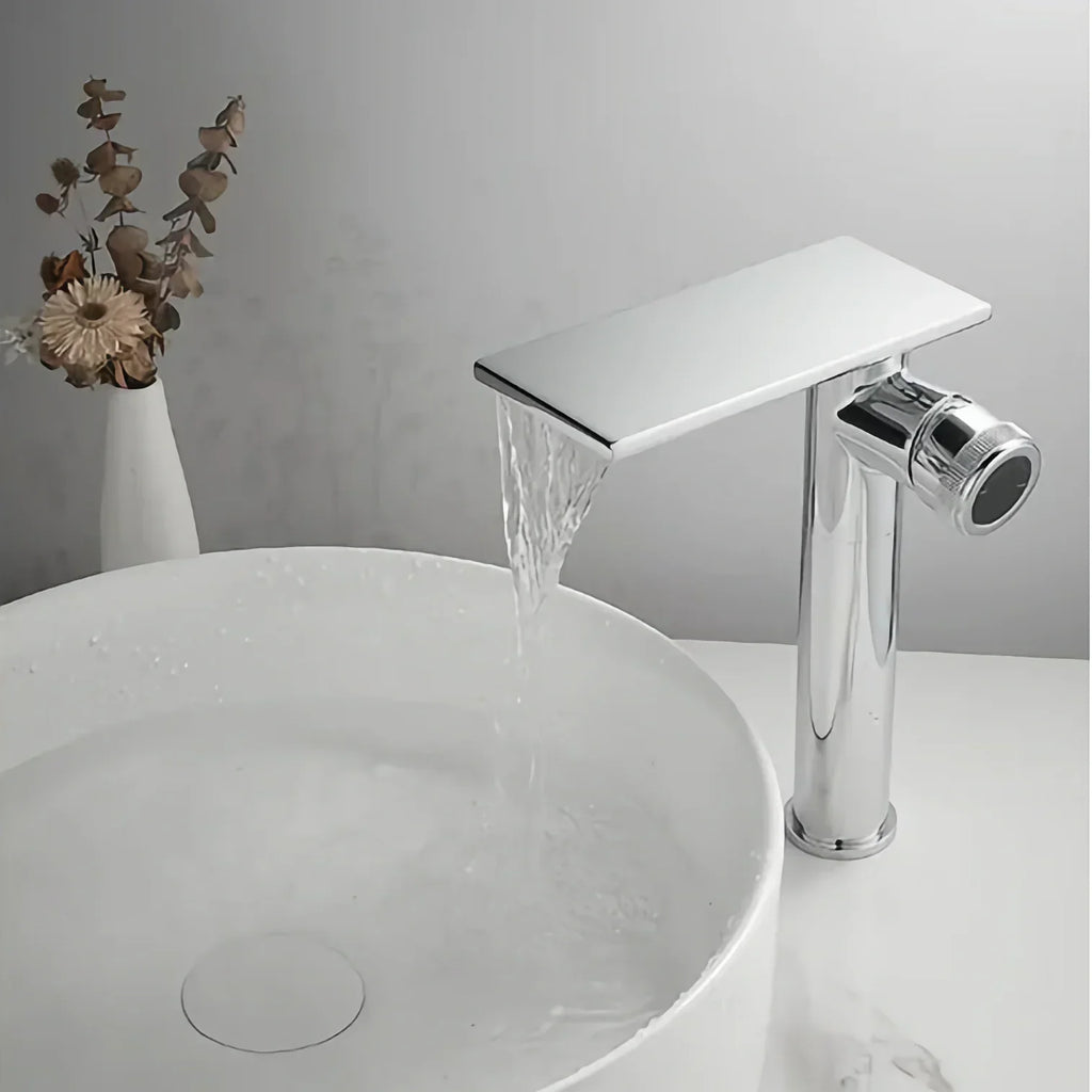 Robinet Cascade Salle de Bain Chromé Laiton Flux Large Apaisant – Solvane