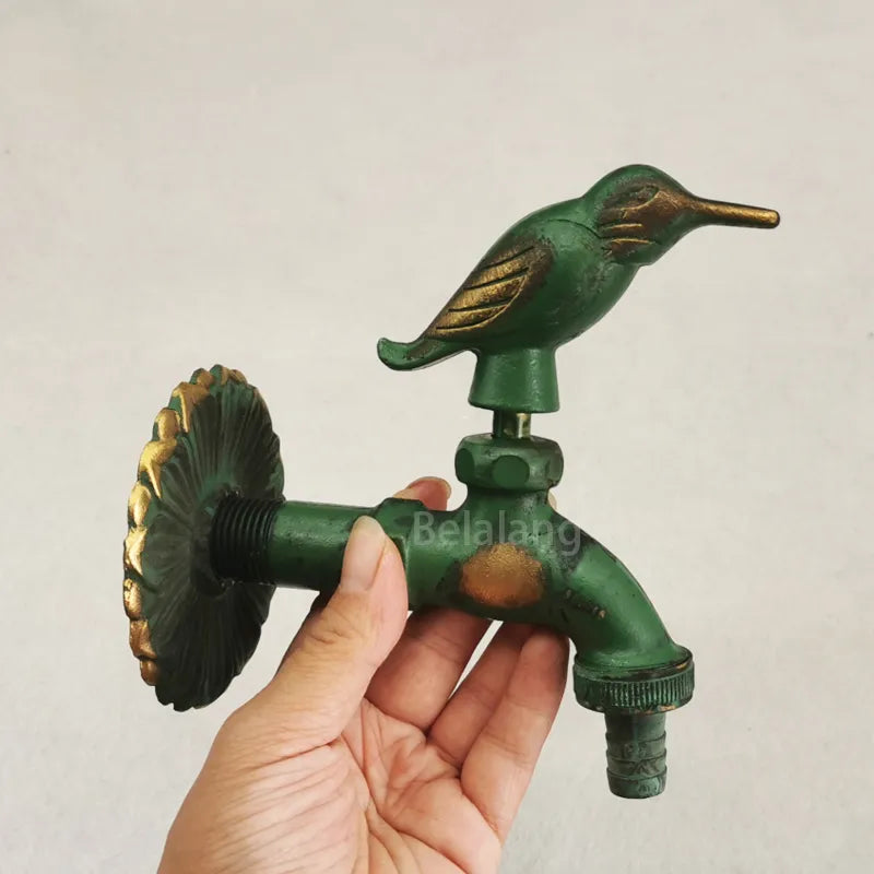 Robinet Extérieur Décoratif Forme Animale Touche Unique au Jardin – Terravia