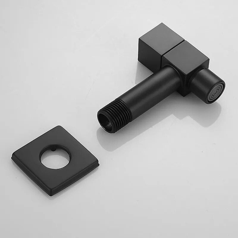 Robinet Extérieur Cubique Mural Noir Ligne Contemporaine Jardin – Terravia