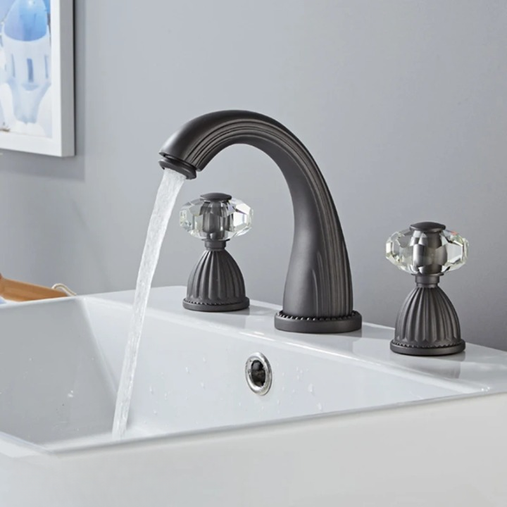 Robinet Lavabo 3 Trous Chromé Contrôle Précis Élégance Durable – Solvane