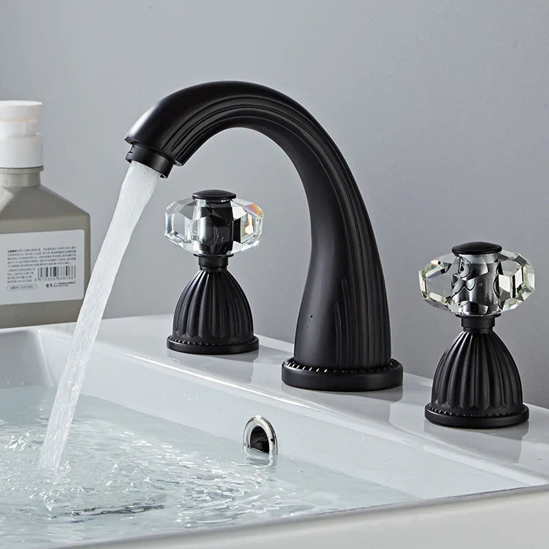 Robinet Lavabo 3 Trous Chromé Contrôle Précis Élégance Durable – Solvane