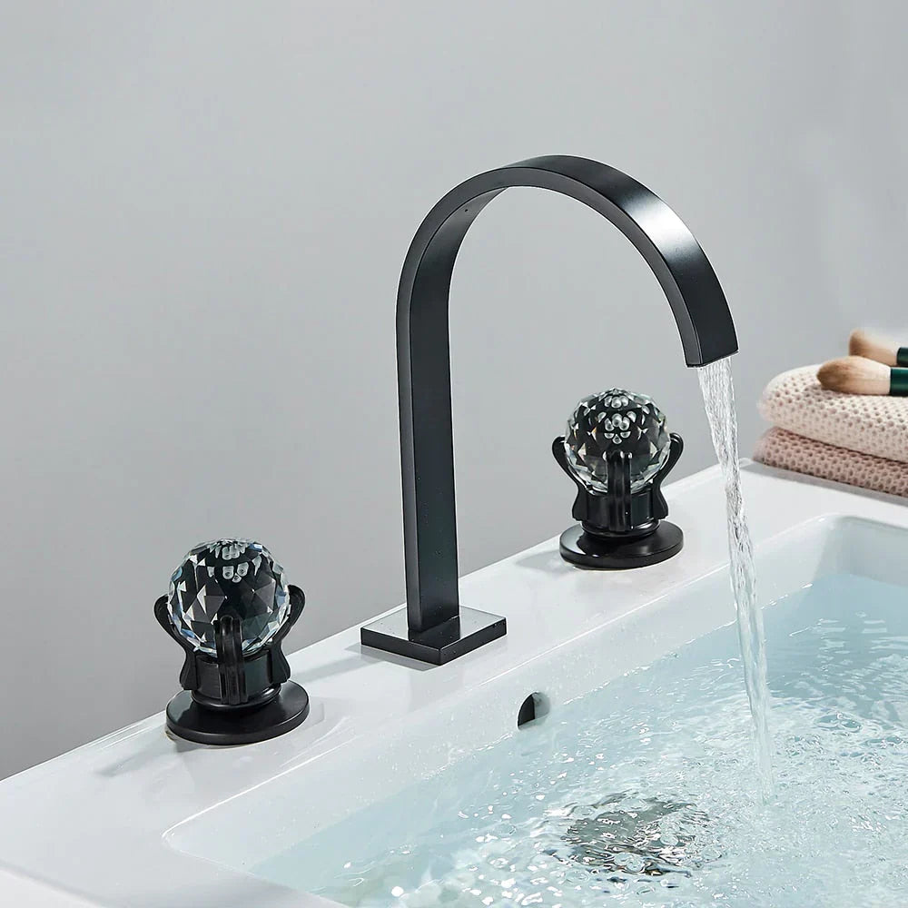 Robinet Lavabo 3 Trous Laiton Poignées Sphériques Prise en Main Douce – Solvane