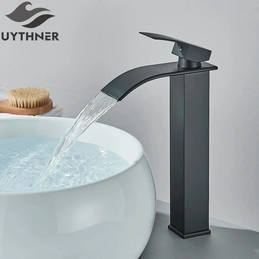 Robinet Lavabo Cascade Écoulement Apaisant Salle de Bain Raffinée – Solvane