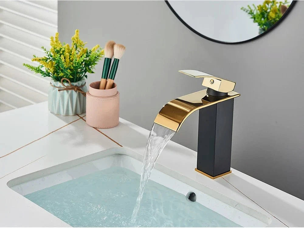 Robinet Lavabo Cascade Écoulement Apaisant Salle de Bain Raffinée – Solvane