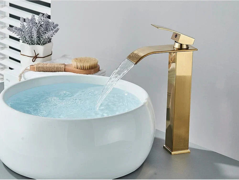 Robinet Lavabo Cascade Écoulement Apaisant Salle de Bain Raffinée – Solvane