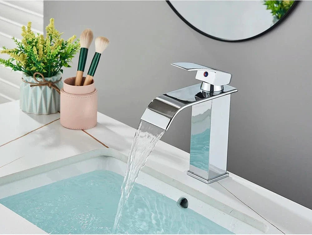 Robinet Lavabo Cascade Écoulement Apaisant Salle de Bain Raffinée – Solvane