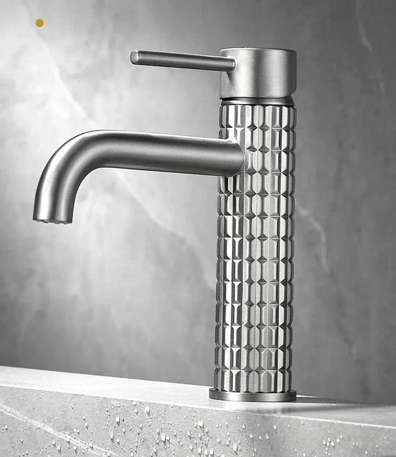 Robinet Lavabo Doré Finition Brossée Éclat Sans Reflet – Solvane