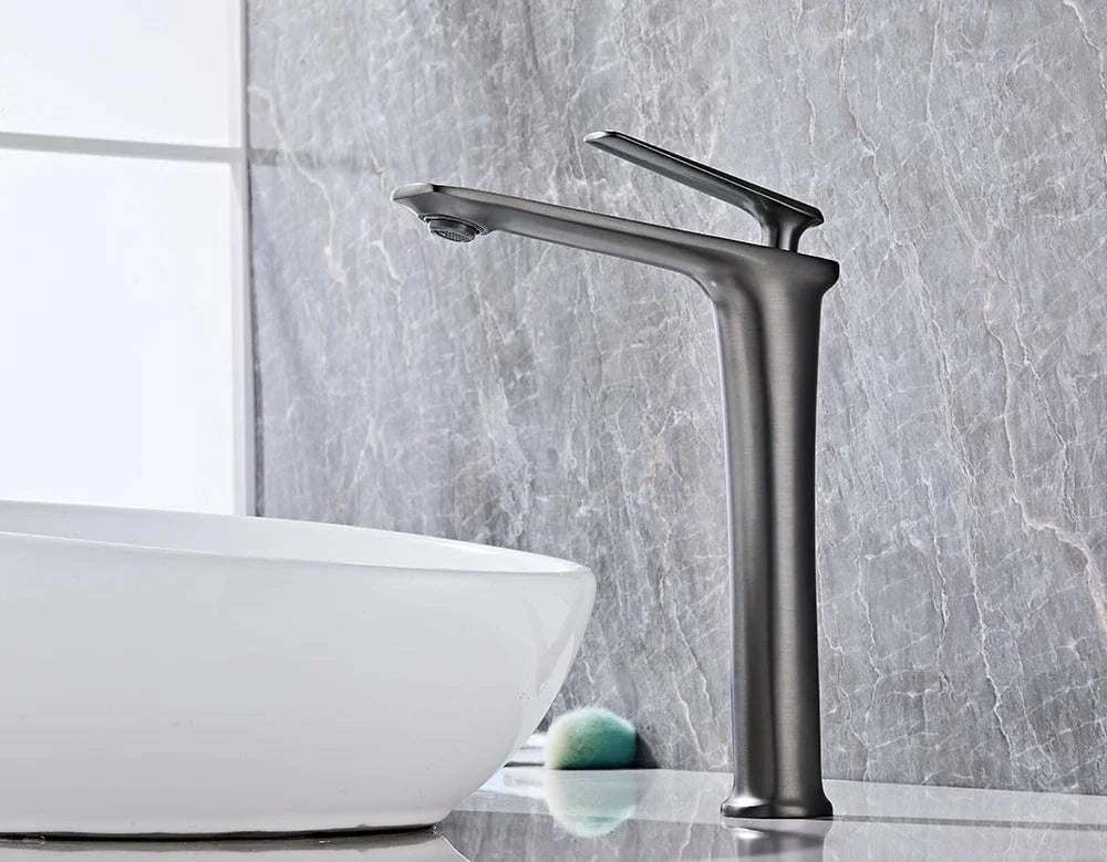Robinet Lavabo Noir Mat et Or Rose Contraste Élégant – Kaléo