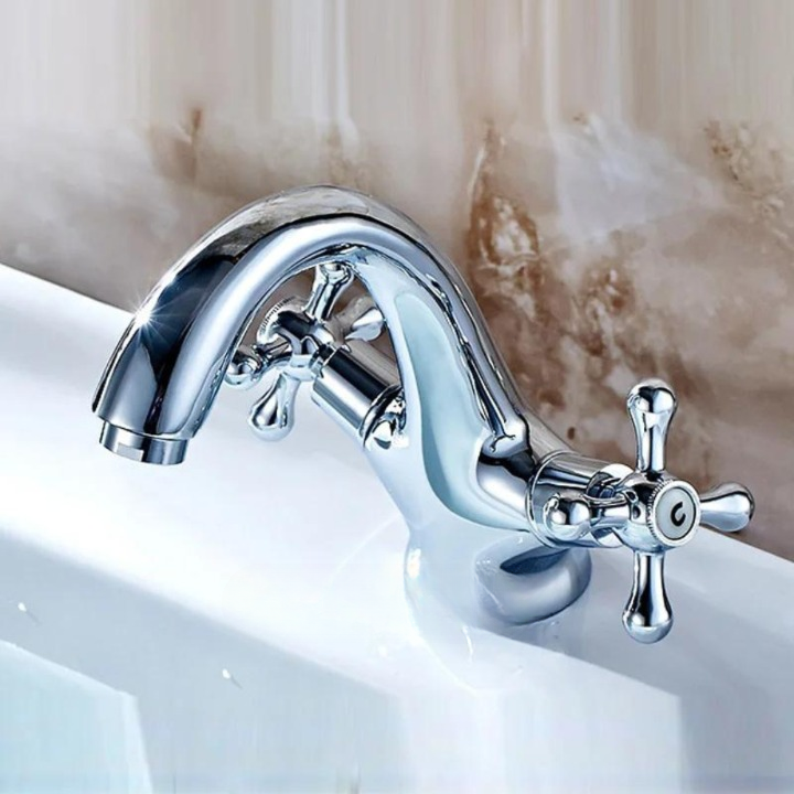 Robinet Lavabo Classique Mélangeur Élégant et Durable – Solvane