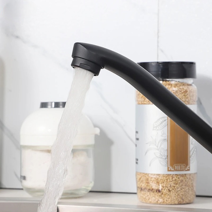Robinet Mitigeur Cuisine Bec Élégant Design Fluide Épuré – Cuvéa