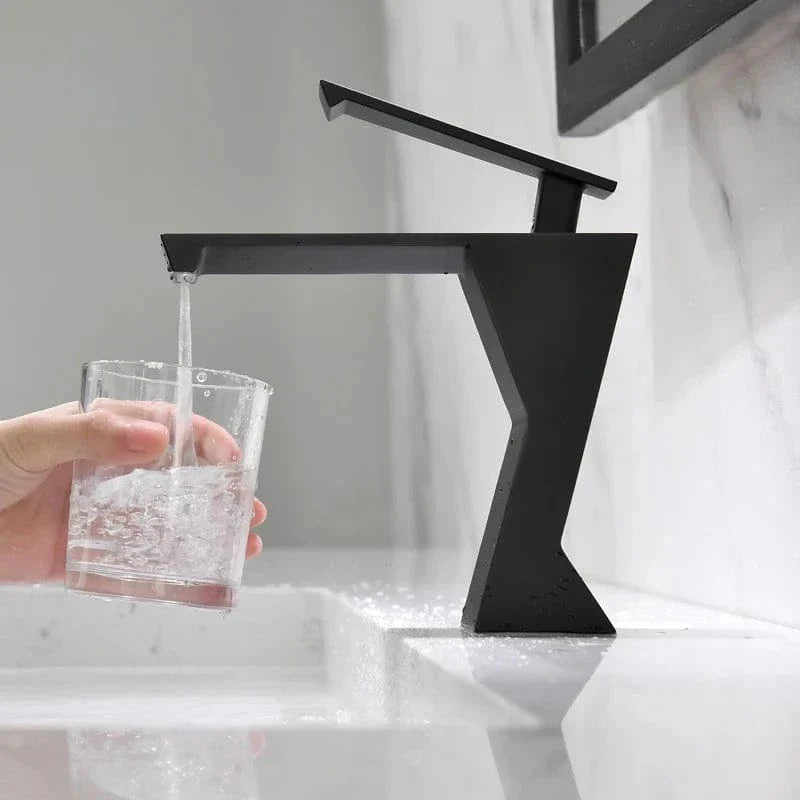 Robinet Lavabo Cascade Chromé Flux Large Élégance Moderne – Solvane