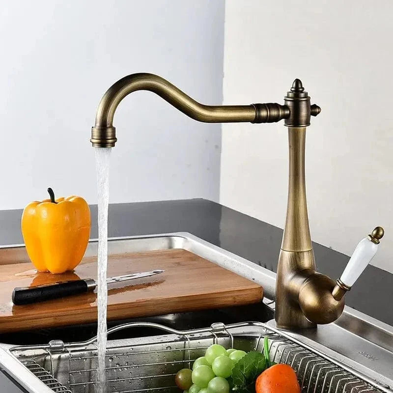 Robinet Cuisine Rétro Laiton Brossé Pivotant 360° Charme Ancien – Cuvéa