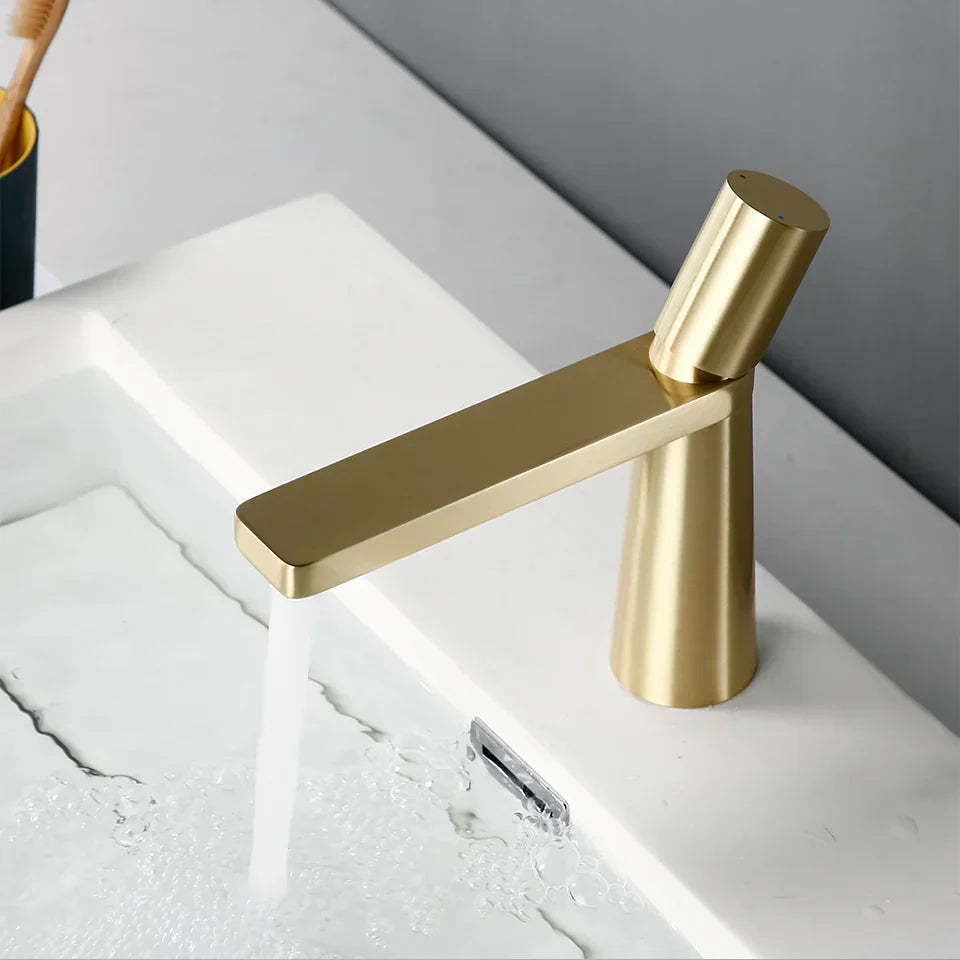 Mitigeur Lavabo Doré Laiton Minimaliste Élégance Épurée – Solvane